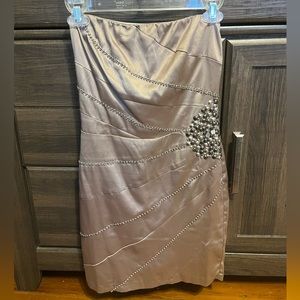 Strapless cocktail dress with beautiful beading